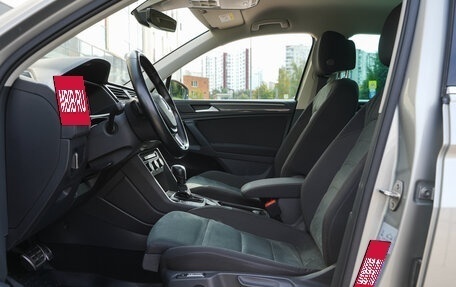 Volkswagen Tiguan II, 2020 год, 2 690 000 рублей, 9 фотография