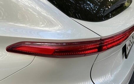 Toyota Harrier, 2022 год, 3 990 000 рублей, 5 фотография