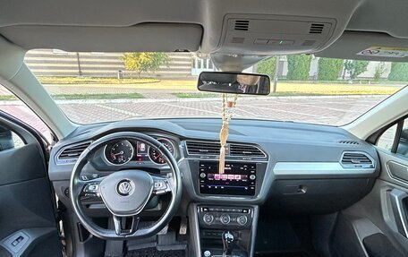 Volkswagen Tiguan II, 2020 год, 2 300 000 рублей, 6 фотография
