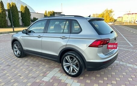 Volkswagen Tiguan II, 2020 год, 2 300 000 рублей, 4 фотография