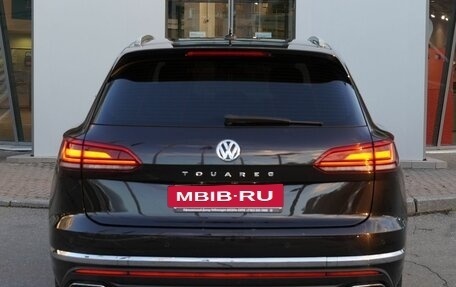 Volkswagen Touareg III, 2019 год, 3 950 000 рублей, 5 фотография