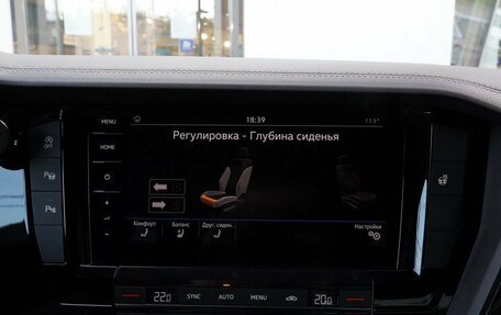 Volkswagen Touareg III, 2019 год, 3 950 000 рублей, 20 фотография