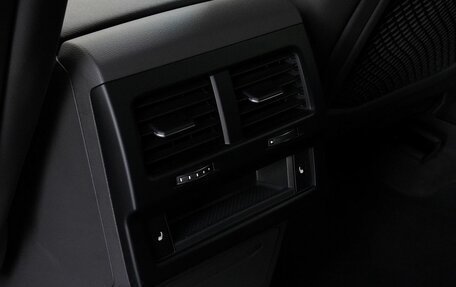 Volkswagen Touareg III, 2019 год, 3 950 000 рублей, 27 фотография