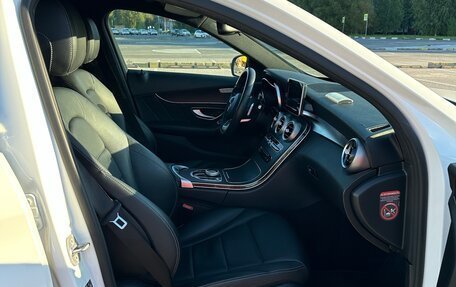 Mercedes-Benz C-Класс, 2017 год, 2 600 000 рублей, 2 фотография