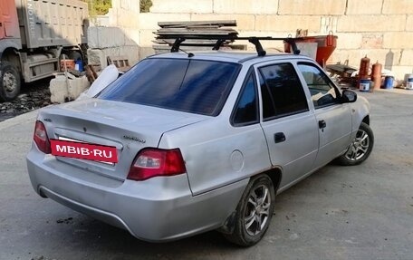 Daewoo Nexia I рестайлинг, 2010 год, 130 000 рублей, 2 фотография