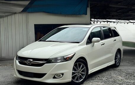 Honda Stream II, 2013 год, 1 140 000 рублей, 1 фотография