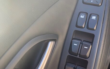 Hyundai ix35 I рестайлинг, 2013 год, 999 500 рублей, 12 фотография