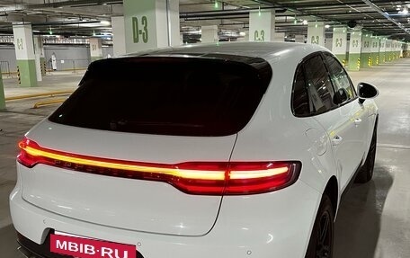Porsche Macan I рестайлинг, 2016 год, 3 550 000 рублей, 2 фотография