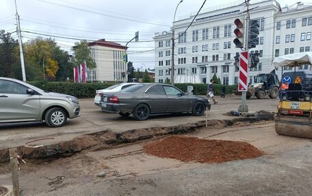 Nissan Laurel VIII, 2000 год, 365 000 рублей, 2 фотография