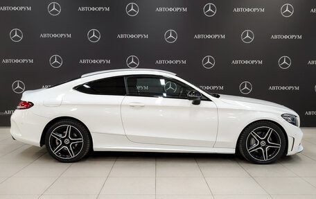 Mercedes-Benz C-Класс, 2019 год, 3 630 000 рублей, 4 фотография
