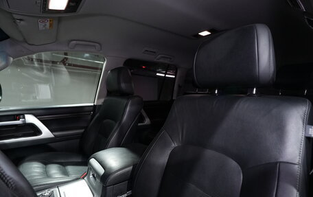 Toyota Land Cruiser 200, 2019 год, 6 100 000 рублей, 11 фотография