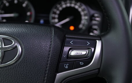 Toyota Land Cruiser 200, 2019 год, 6 100 000 рублей, 24 фотография