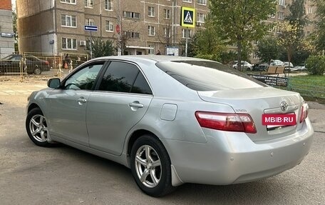 Toyota Camry, 2008 год, 815 000 рублей, 3 фотография