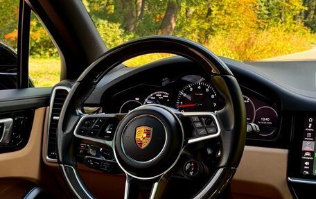 Porsche Cayenne III, 2018 год, 9 000 000 рублей, 2 фотография