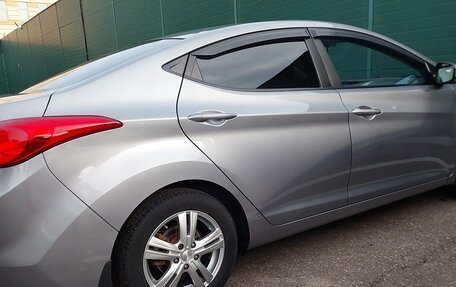 Hyundai Elantra V, 2012 год, 950 000 рублей, 4 фотография