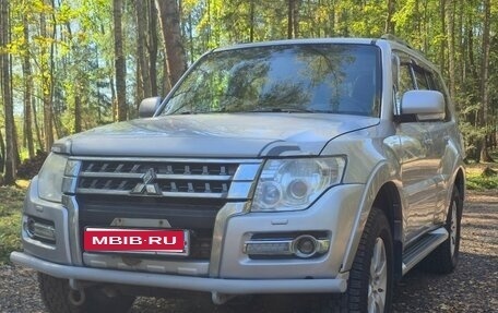 Mitsubishi Pajero IV, 2011 год, 2 100 000 рублей, 1 фотография