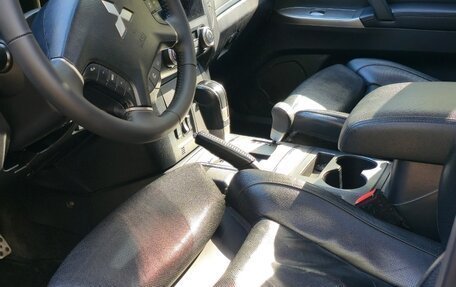 Mitsubishi Pajero IV, 2011 год, 2 100 000 рублей, 9 фотография