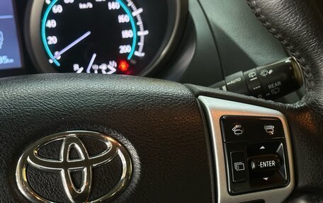 Toyota Land Cruiser Prado 150 рестайлинг 2, 2013 год, 2 399 000 рублей, 23 фотография