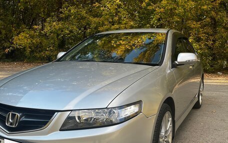 Honda Accord VII рестайлинг, 2008 год, 900 000 рублей, 2 фотография
