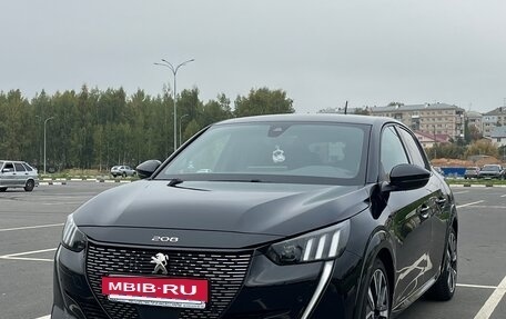 Peugeot 208 II, 2020 год, 2 100 000 рублей, 2 фотография