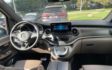 Mercedes-Benz V-Класс, 2022 год, 10 000 000 рублей, 6 фотография