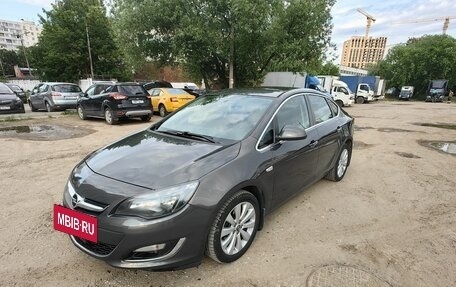 Opel Astra J, 2013 год, 1 030 000 рублей, 6 фотография