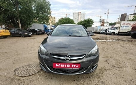 Opel Astra J, 2013 год, 1 030 000 рублей, 5 фотография