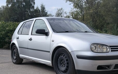 Volkswagen Golf IV, 2001 год, 200 000 рублей, 2 фотография