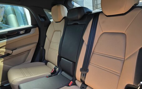 Porsche Cayenne III, 2025 год, 18 290 000 рублей, 24 фотография