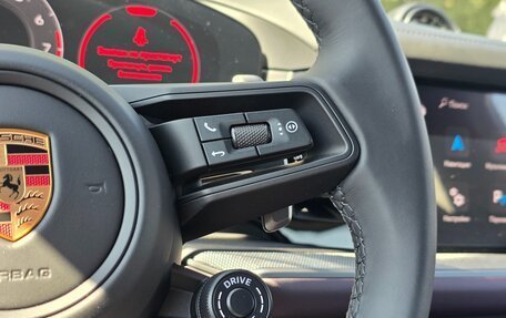 Porsche Cayenne III, 2025 год, 18 290 000 рублей, 16 фотография