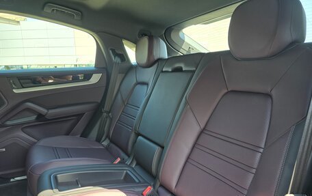 Porsche Cayenne III, 2025 год, 18 290 000 рублей, 24 фотография