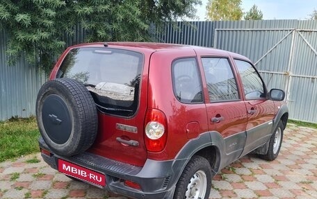 Chevrolet Niva I рестайлинг, 2011 год, 445 000 рублей, 3 фотография