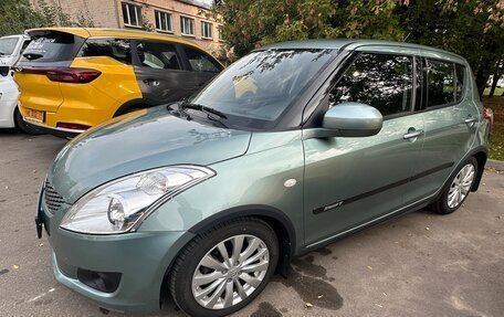 Suzuki Swift IV, 2011 год, 820 000 рублей, 2 фотография