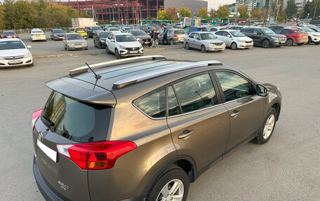 Toyota RAV4, 2014 год, 2 200 000 рублей, 13 фотография