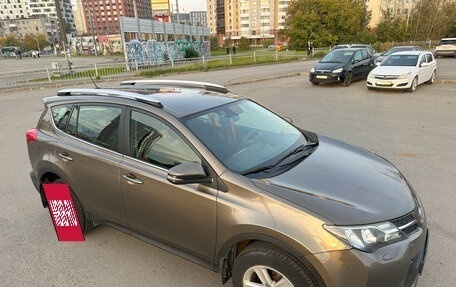 Toyota RAV4, 2014 год, 2 200 000 рублей, 12 фотография