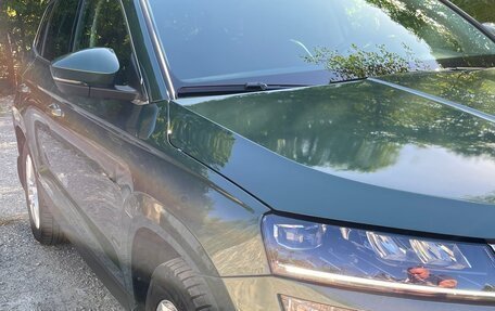 Skoda Karoq I, 2020 год, 2 300 000 рублей, 6 фотография