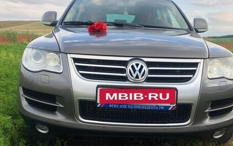 Volkswagen Touareg III, 2007 год, 1 200 000 рублей, 1 фотография