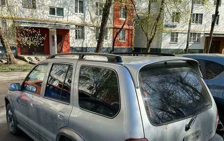 KIA Sportage IV рестайлинг, 2003 год, 200 000 рублей, 1 фотография