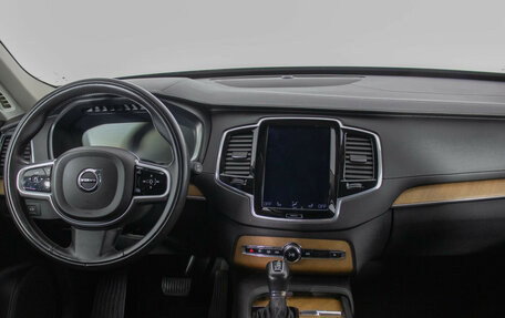 Volvo XC90 II рестайлинг, 2018 год, 3 580 000 рублей, 13 фотография