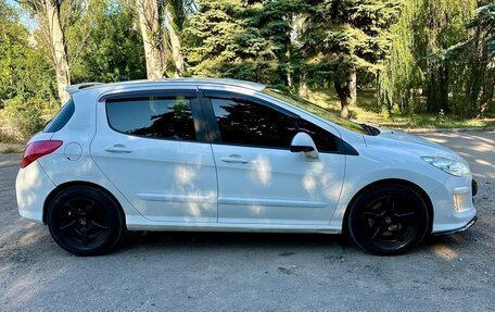 Peugeot 308 II, 2011 год, 530 000 рублей, 10 фотография