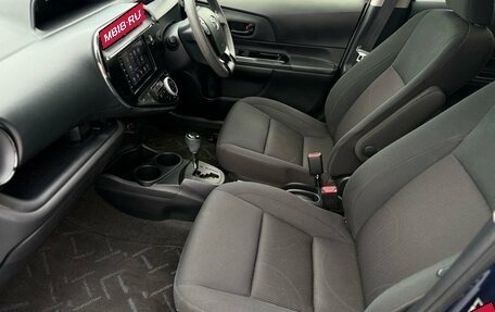 Toyota Aqua I, 2018 год, 1 350 000 рублей, 14 фотография