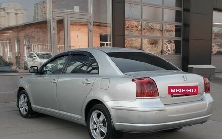 Toyota Avensis III рестайлинг, 2004 год, 820 000 рублей, 7 фотография