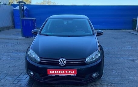 Volkswagen Golf VI, 2011 год, 895 000 рублей, 1 фотография