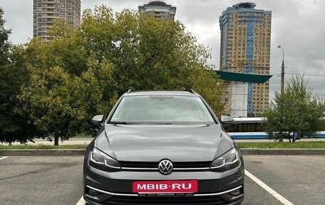 Volkswagen Golf VII, 2019 год, 1 799 000 рублей, 3 фотография