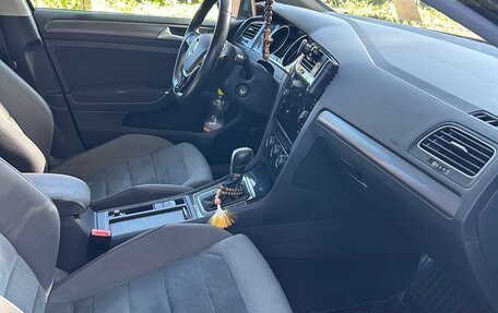 Volkswagen Golf VII, 2019 год, 1 799 000 рублей, 11 фотография