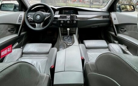 BMW 5 серия, 2003 год, 1 070 000 рублей, 10 фотография