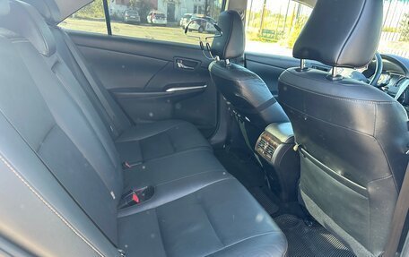 Toyota Camry, 2018 год, 2 300 000 рублей, 9 фотография