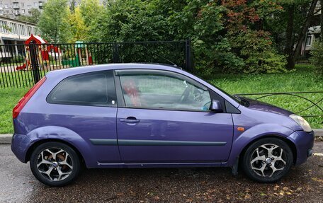 Ford Fiesta, 2006 год, 420 000 рублей, 3 фотография