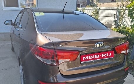 KIA Rio III рестайлинг, 2015 год, 1 100 000 рублей, 1 фотография