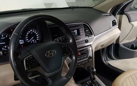 Hyundai Elantra VI рестайлинг, 2018 год, 1 449 000 рублей, 10 фотография